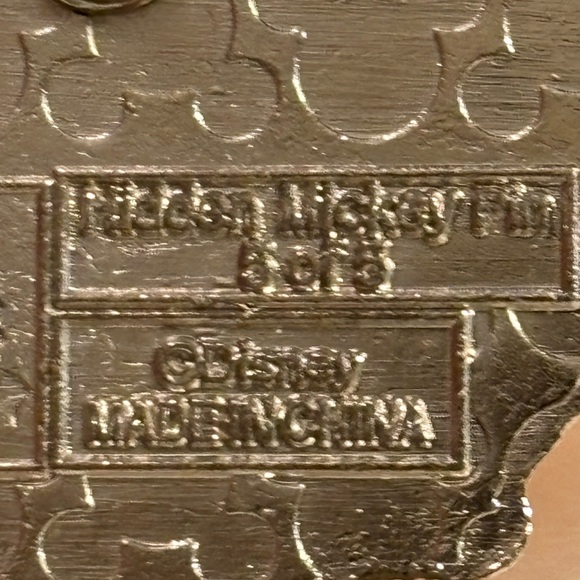 Disney Gus and Jacques Chaser Pin 5 of 5 2012 - Picture 4 of 4